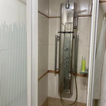 Appartement Atria 2 . Beach Penthouse Newly Redone