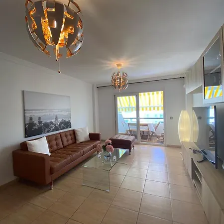 Atria 2 . Beach Penthouse Newly Redone Torremolinos