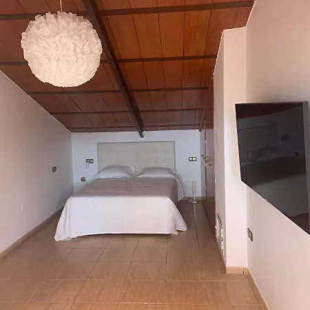 Daire Atria 2 . Beach Penthouse Newly Redone *