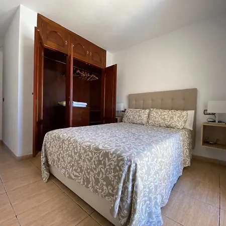 Atria 2 . Beach Penthouse Newly Redone * Torremolinos
