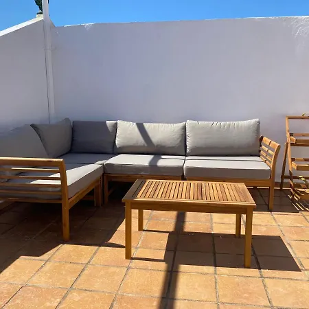 Daire Atria 2 . Beach Penthouse Newly Redone
